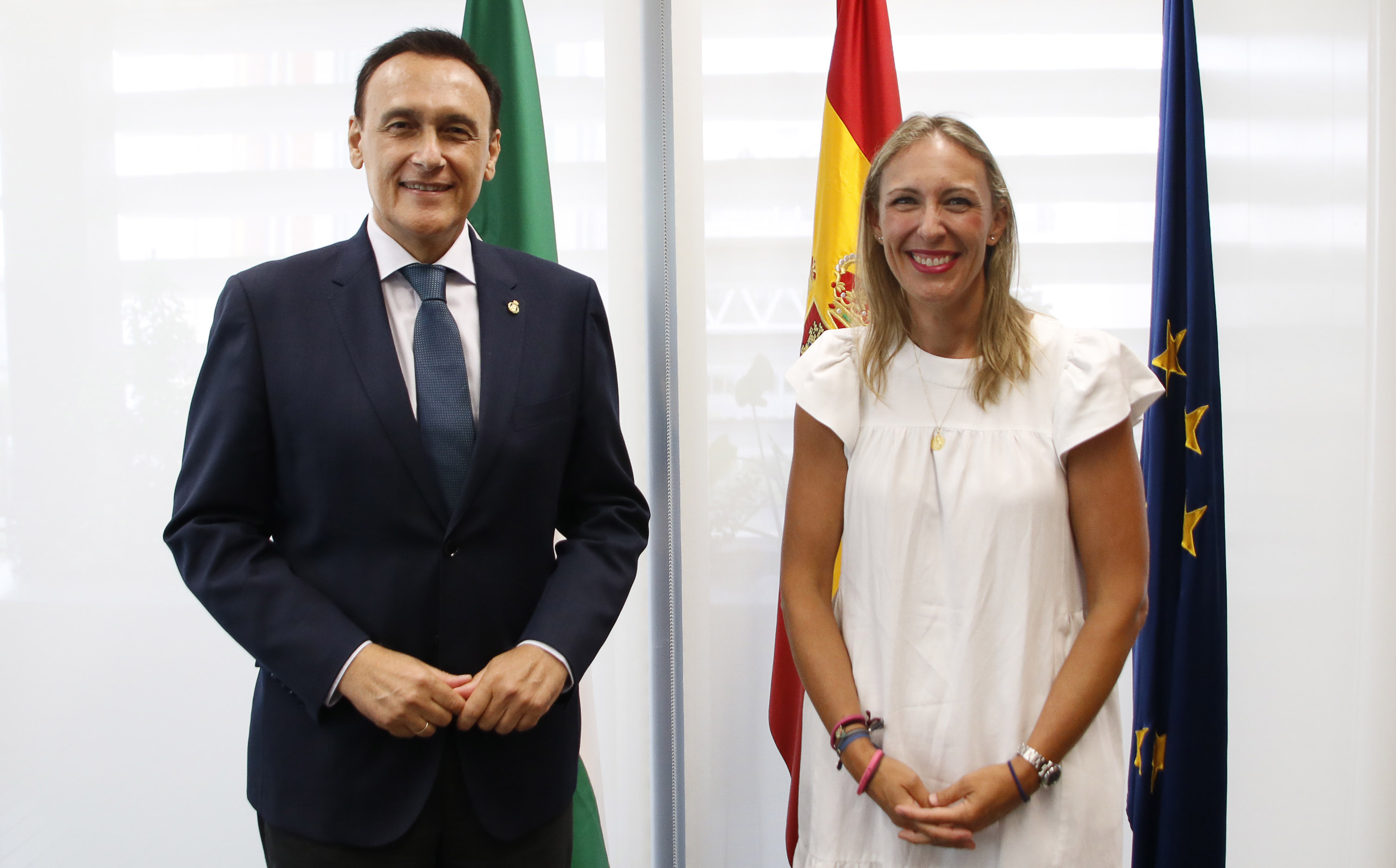 José Carlos Gómez Villamandos y Lorena Garrido interior