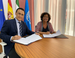Gómez Villamandos y Pilar Aranda Firma de la adenda al convenio del IFMIF DONES