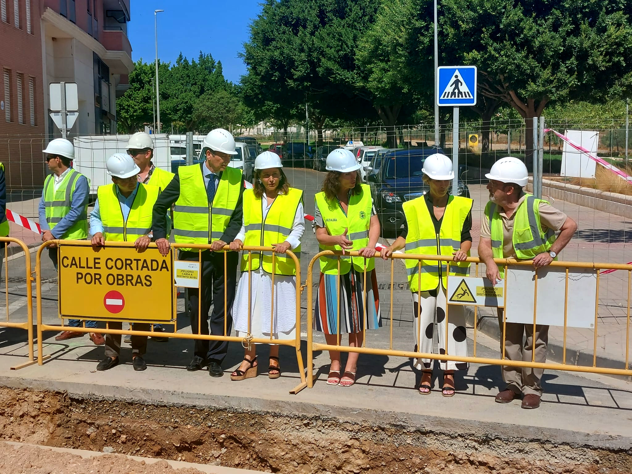 Carmen Crespo visita las obras de conexión de los depósitos de La Pipa Alta y San Cristóbal en Almería