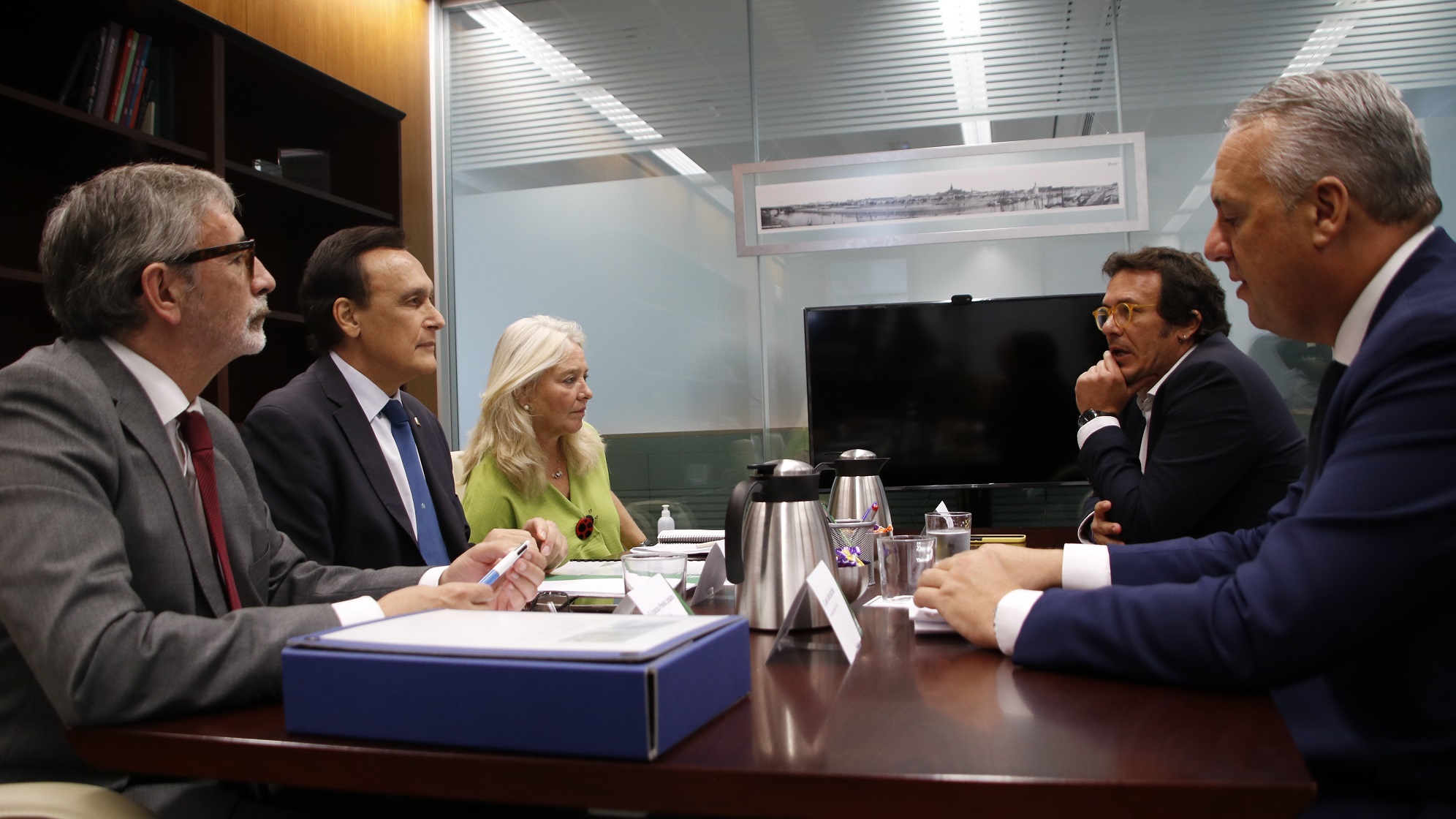 Reunión de Gómez Villamandos con el presidente de la Diputación de Cádiz, el alcalde y rector de la UCA