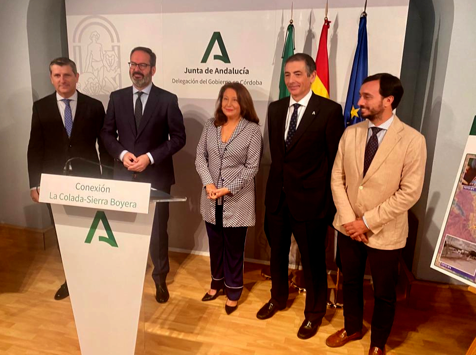 Carmen Crespo presenta el proyecto de La Colada-Sierra Boyera