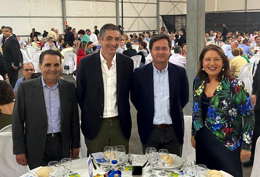Carmen Crespo en el almuerzo de hermandad de la Comunidad de Regantes Solponiente de Balerma (El Ejido, Almería)