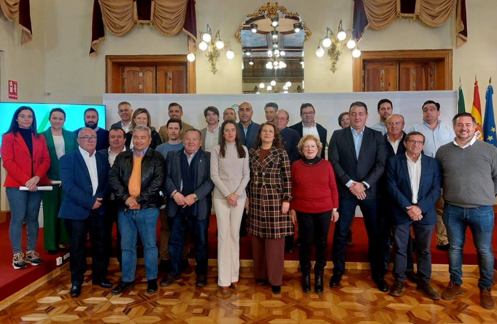 La consejera Carmen Crespo entrega ayudas al desarrollo rural para empresas de Almería