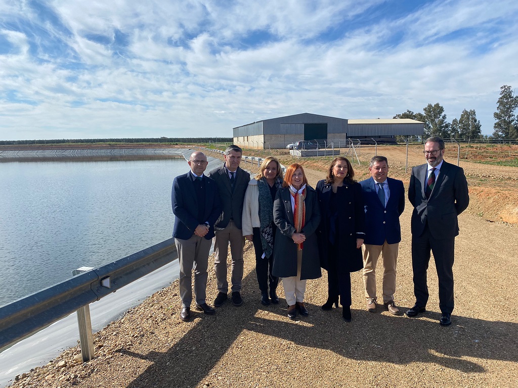 Carmen Crespo en la inauguración de la Balsa Mirabueno II