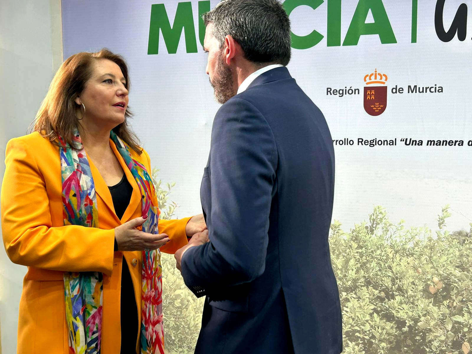 Los consejeros de Agricultura de Andalucía y Murcia en Fruit Logística 2023