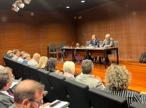 Ramón Herrera durante la reunión de las Mesas Sectoriales