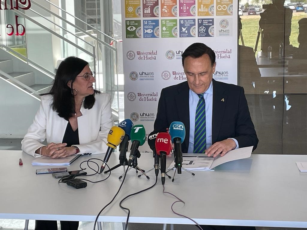 Gómez Villamandos, consejero de Universidad, Investigación e Innovación