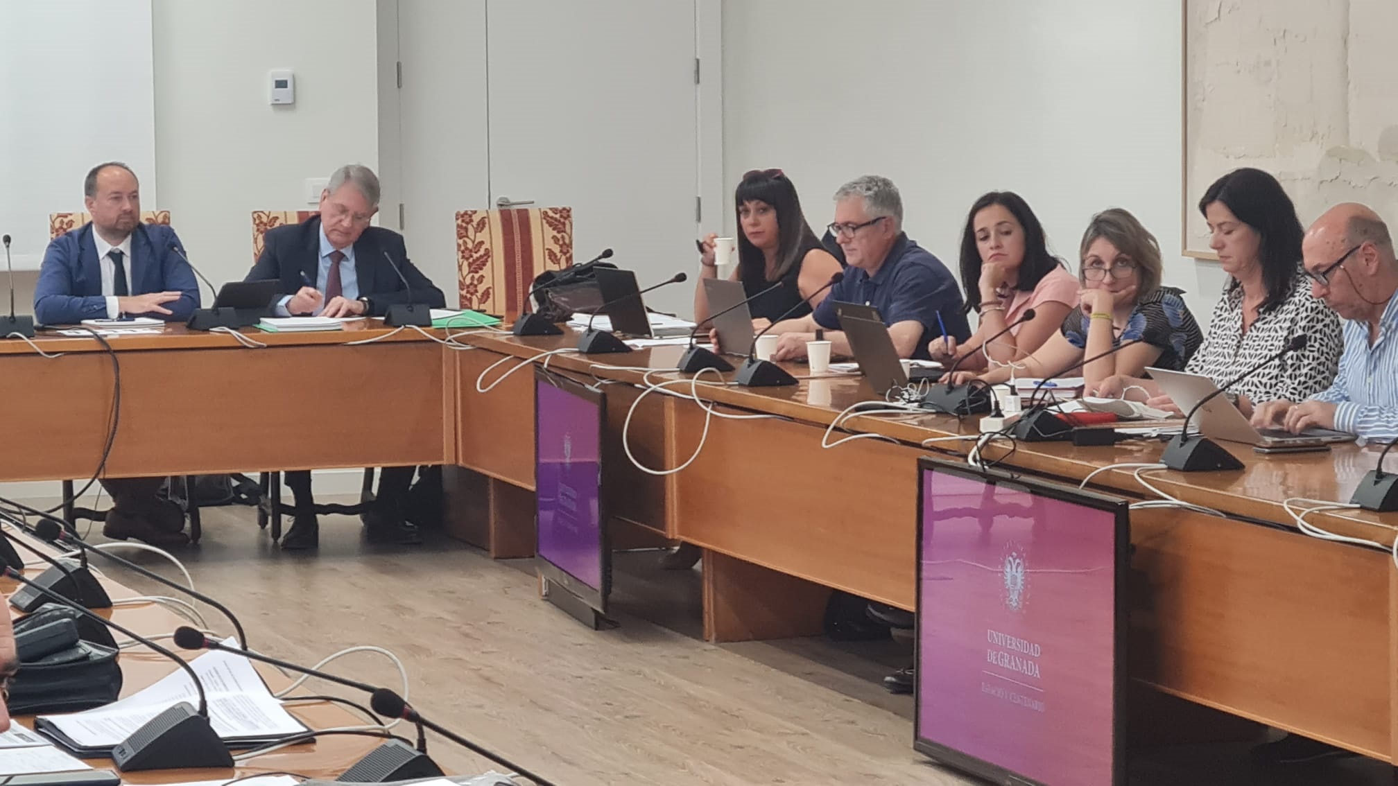 Ramón Herrera durante la reunión de las Mesas Sectoriales