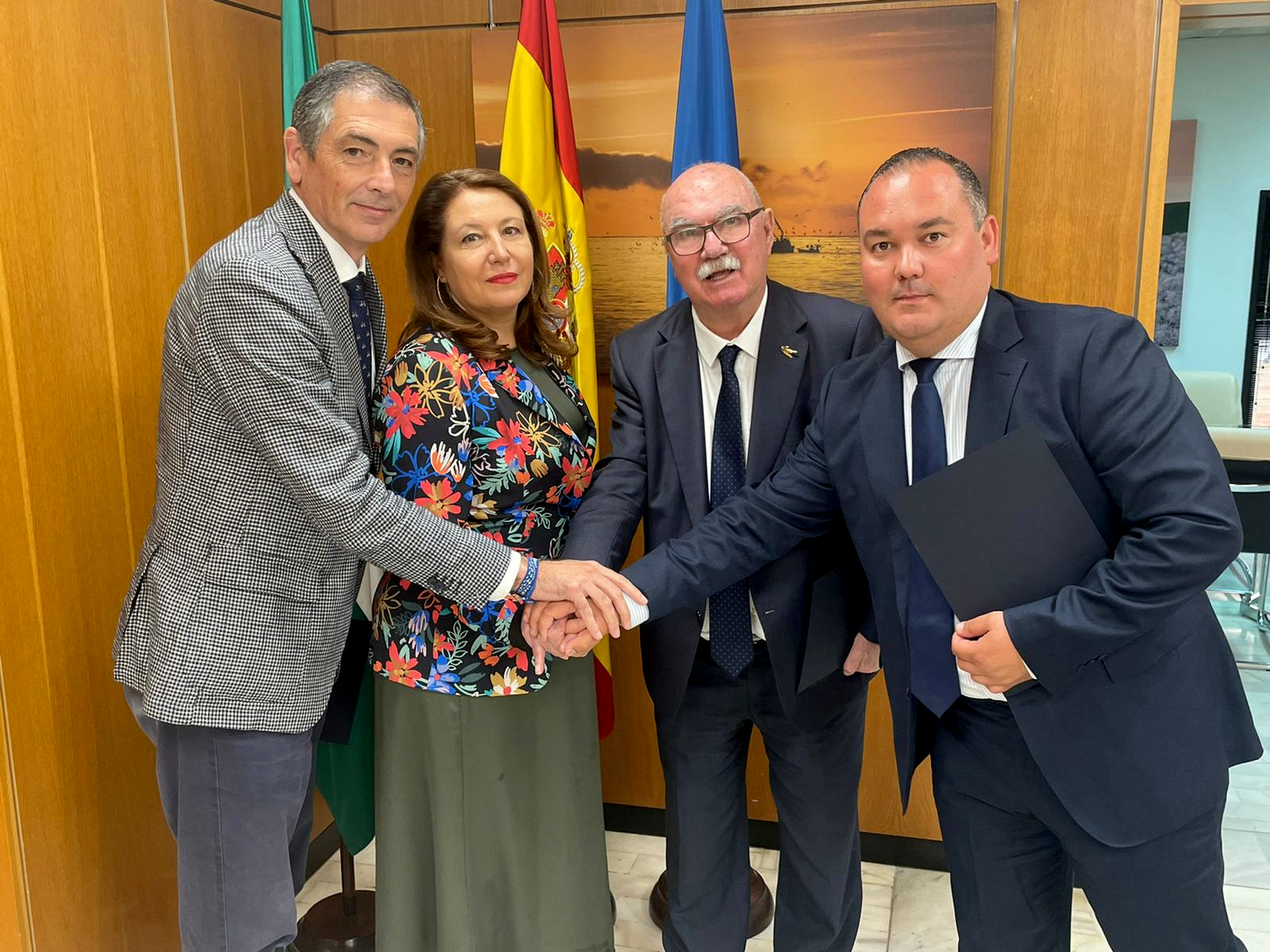 Reunión de la consejera Carmen Crespo con el presidente de Coprehu, Juan Antonio Millán