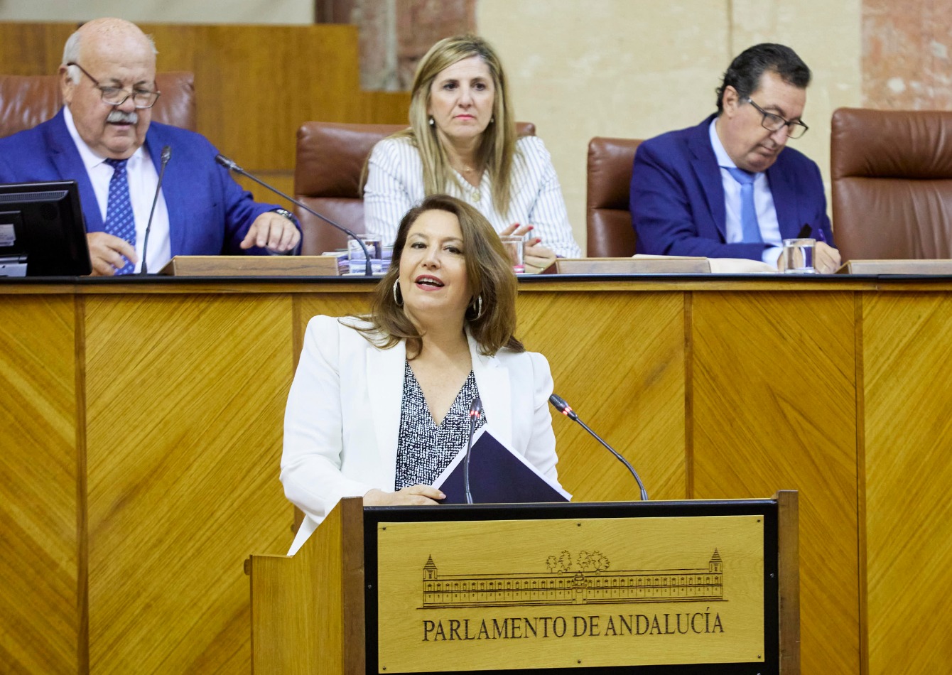 Carmen Crespo en la convalidación del III Decreto de Sequía en el Parlamento de Andalucía