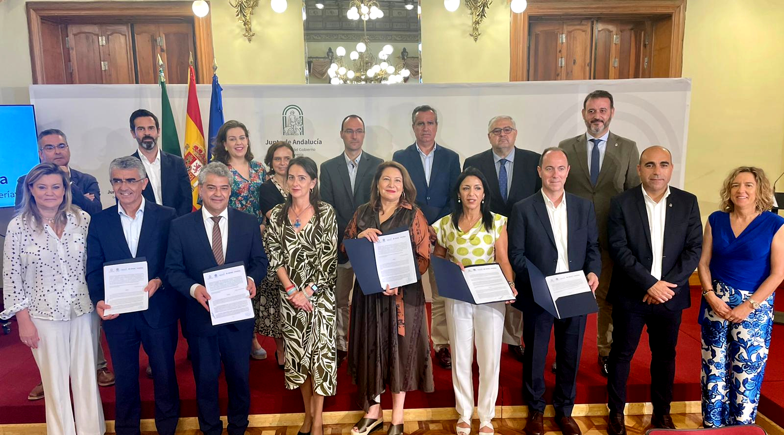 La consejera Carmen Crespo en el acto de constitución del Instituto Mixto de Investigación
