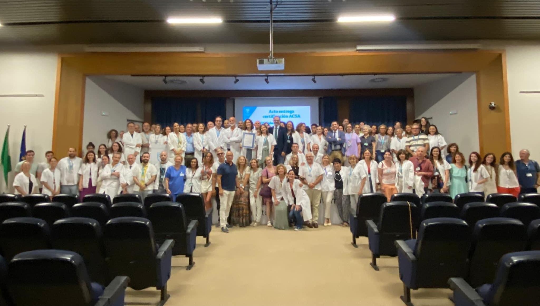 Entrega certificado calidad UGC Salud Mental del HRU de Málaga nivel Excelente