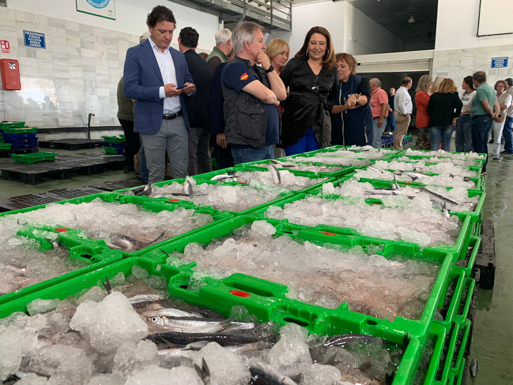 La consejera Carmen Crespo en la Lonja de Barbate