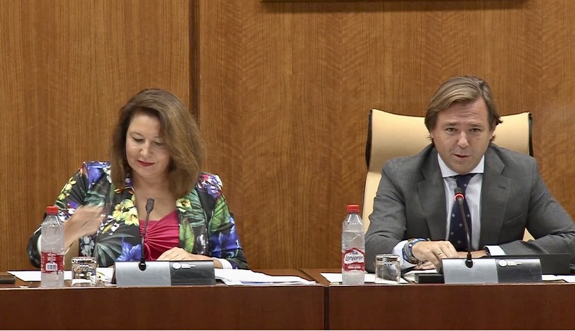 Carmen Crespo en comparecencia en la Comisión de Agricultura, Pesca, Agua y Desarrollo Rural del Parlamento de Andalucía