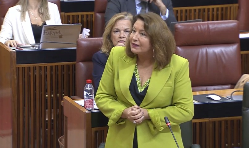 La consejera de Agricultura habla en el Parlamento sobre la Medida 22