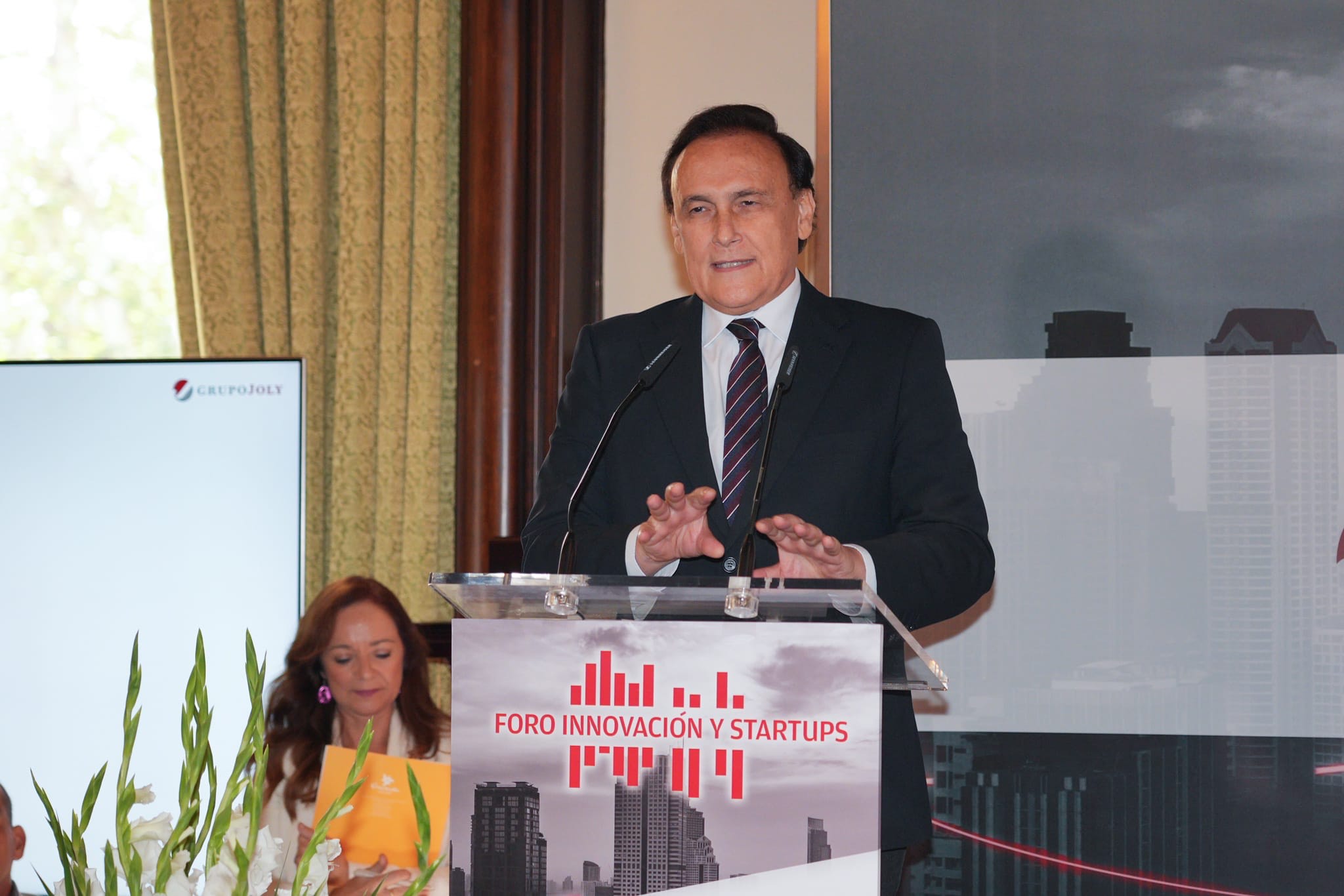 Gómez Villamandos, consejero de Universidad, Investigación e Innovación