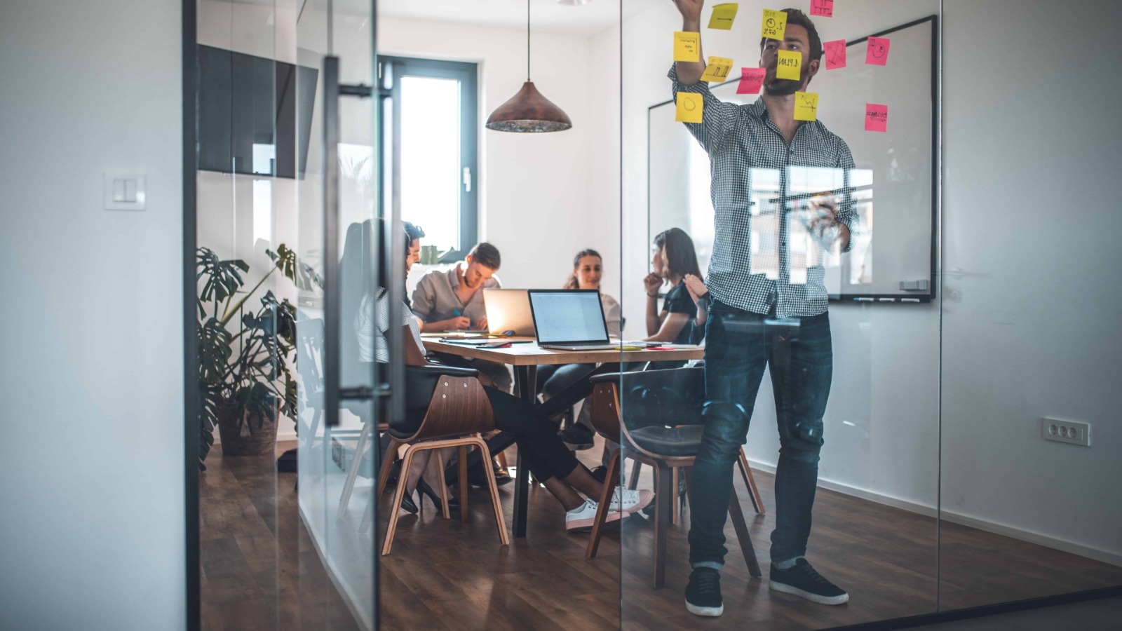 Gómez Villamandos, consejero de Universidad, Investigación e Innovación