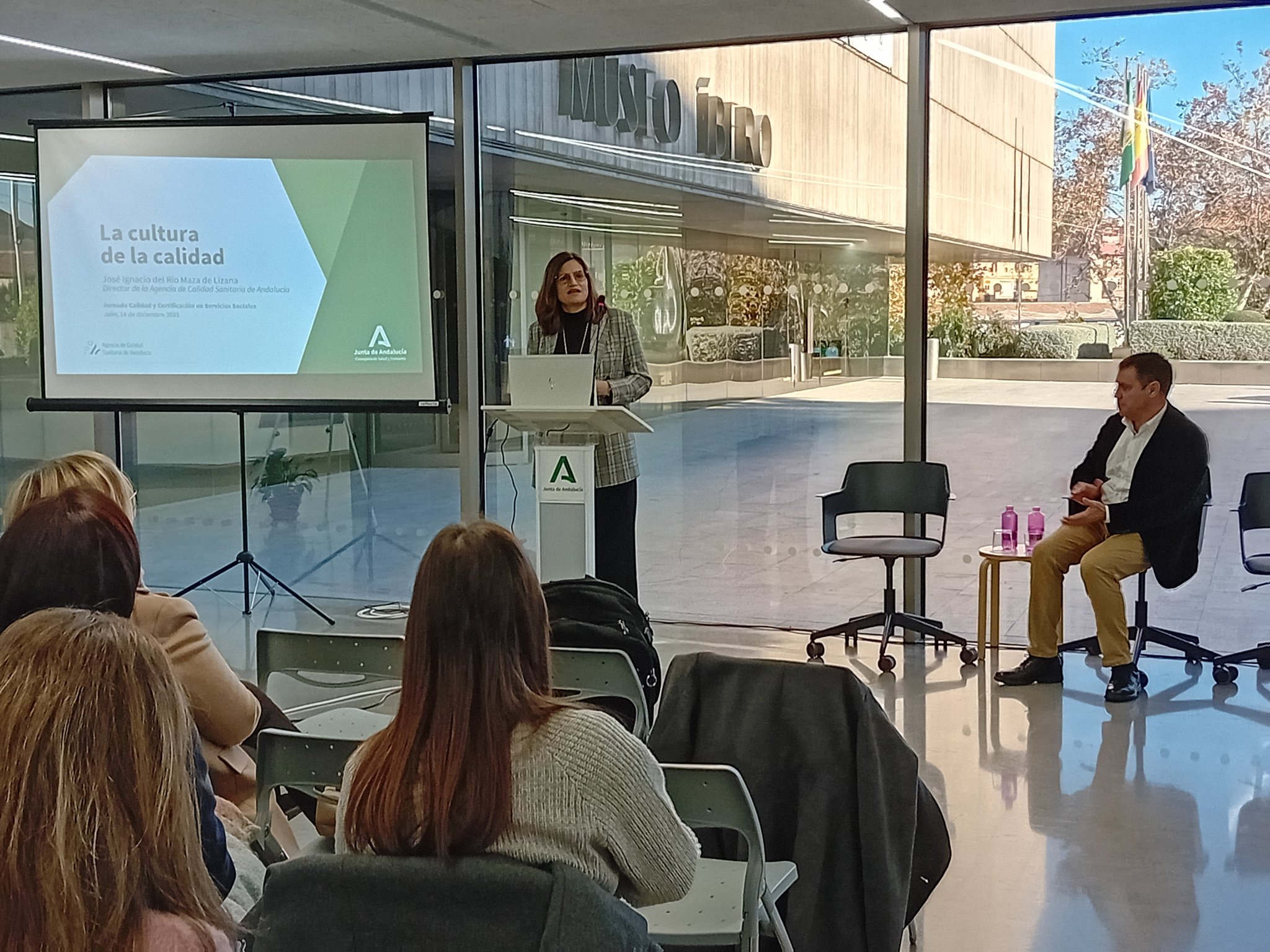 Jornada certificación en Servicios Sociales en Jaén_141223