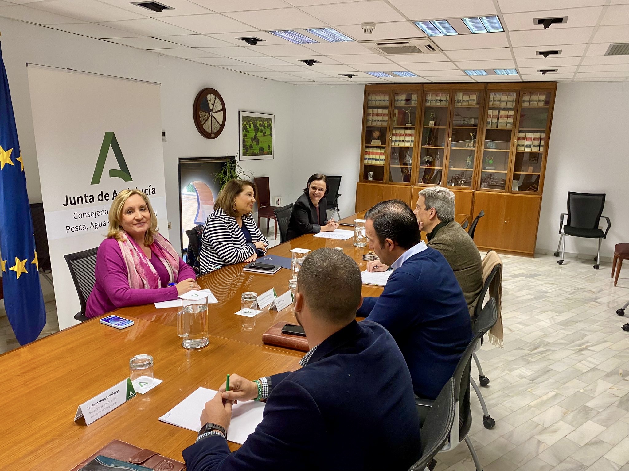 Reunión de la consejera Carmen Crespo con la Federación Andaluza de Caza