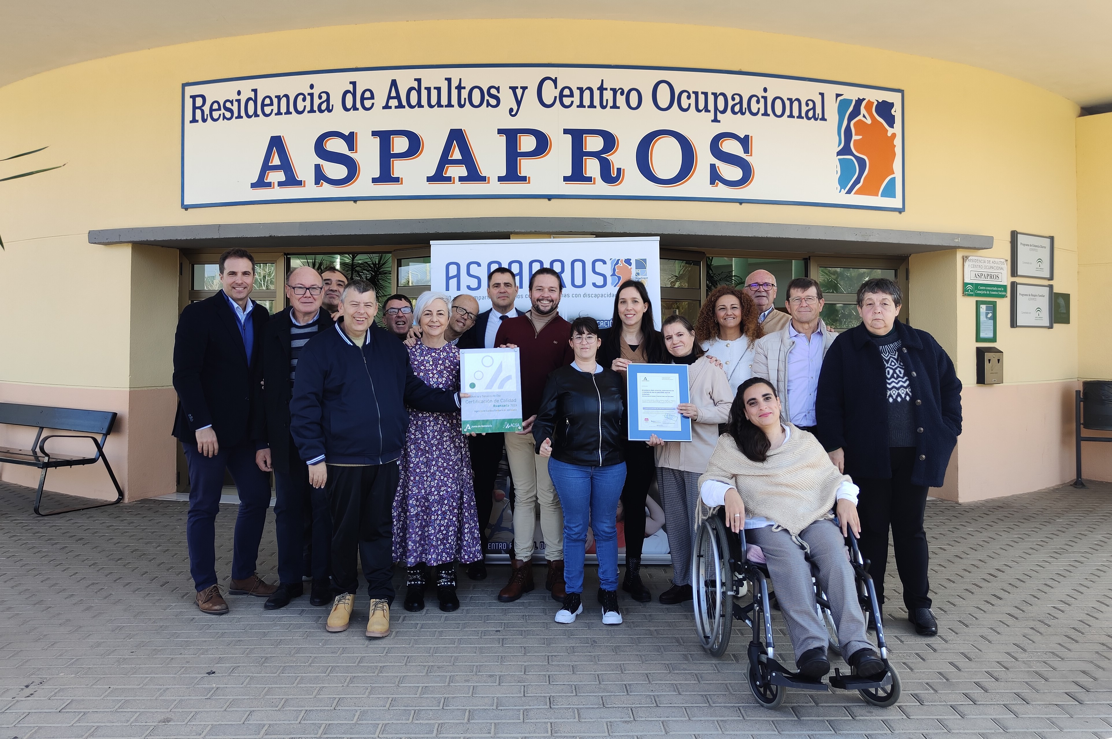 Entrega de certificación de calidad a los Centros ASPAPROS VIATOR_060224