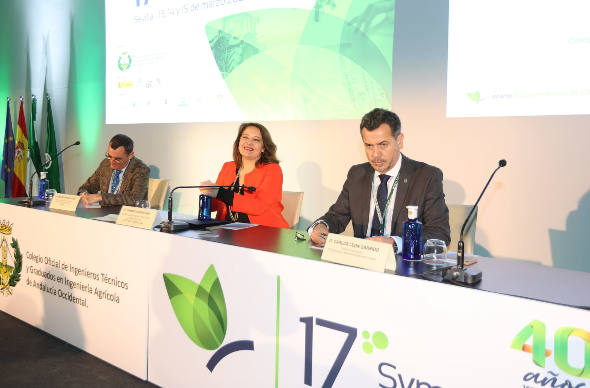 Carmen Crespo durante la inauguración del XVII Symposium de Sanidad Vegetal