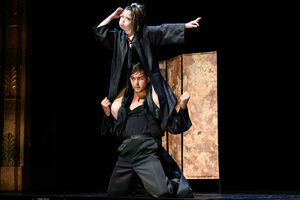 Representación de ‘Blasons/Doesdicon’, de los los coreógrafos François Chaignaud y Tânia Carvalho