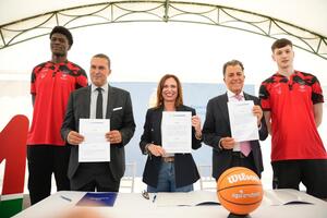 Metro de Granada y Fundación CB Granada