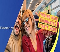 Ofrece a las personas beneficiarias un bono de viaje y un viaje predominantemente en tre