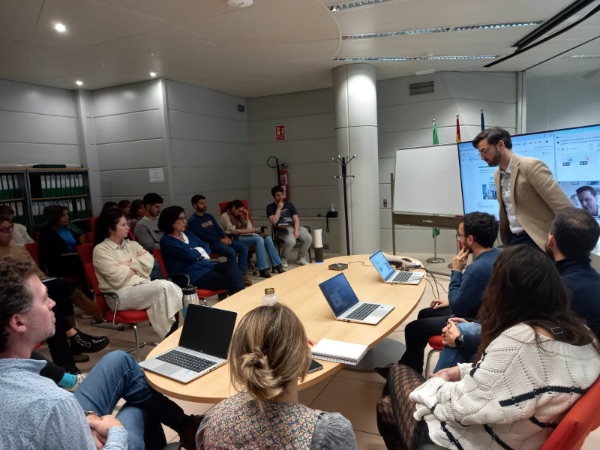 Salud muestra en una jornada la utilidad de la inteligencia artificial en investigación biomédica