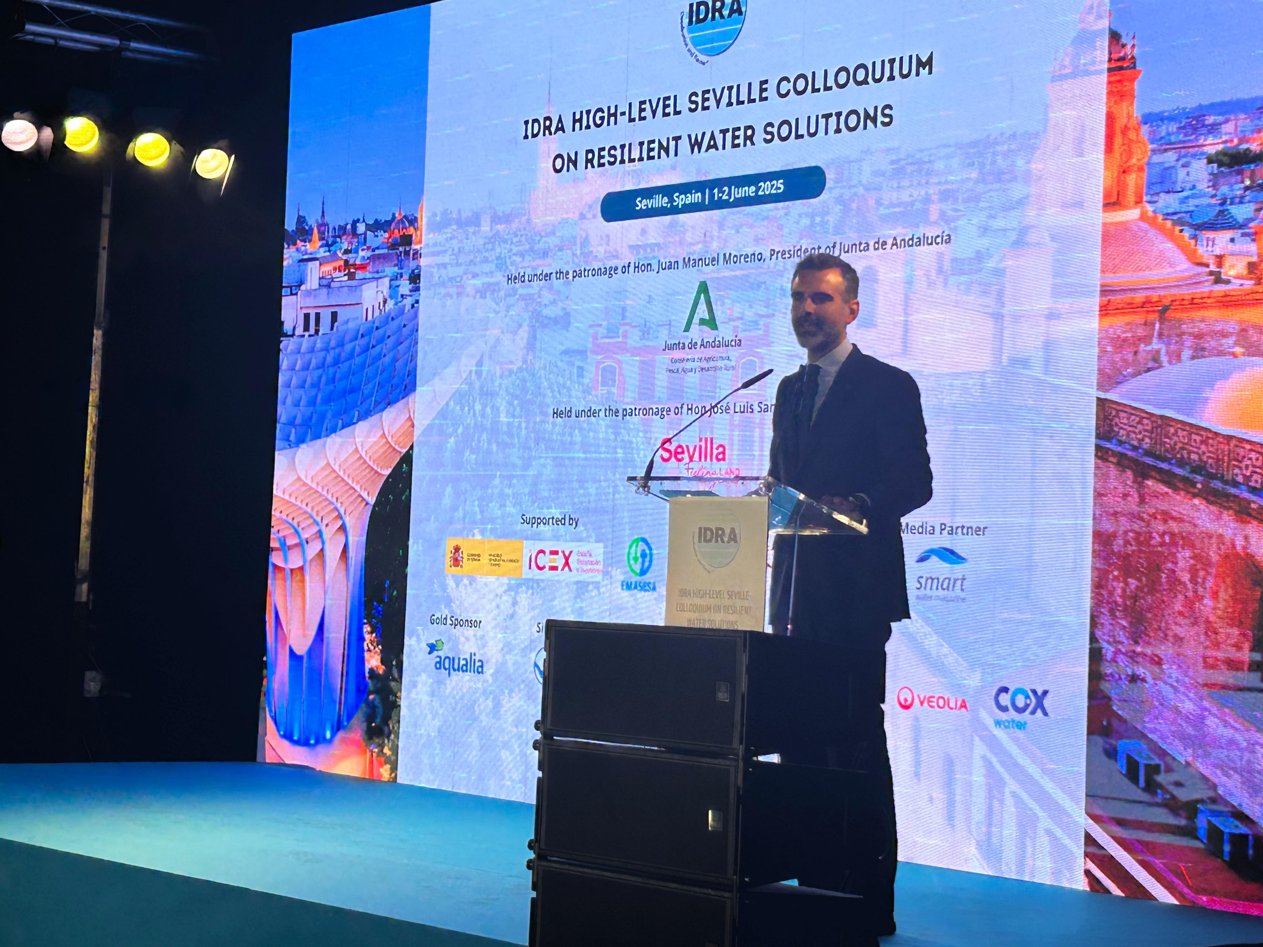 Ramón Fernández-Pacheco durante su intervención en el encuentro previo al Congreso de agua en Sevilla organizado por IDRA.