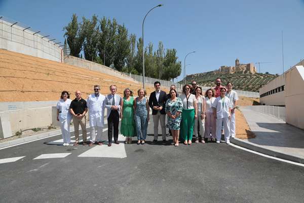 El Hospital de Alcalá la Real concluye las obras del muro exterior