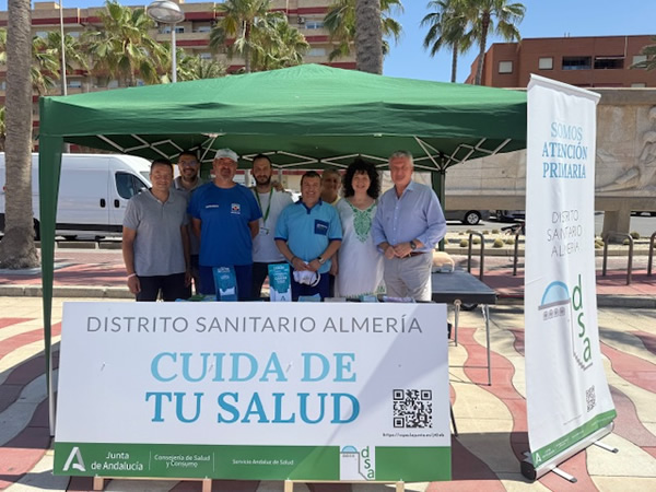 Salud impulsa las ‘Actividades Verano Saludable 2025’ con talleres formativos en las playas de Almería 