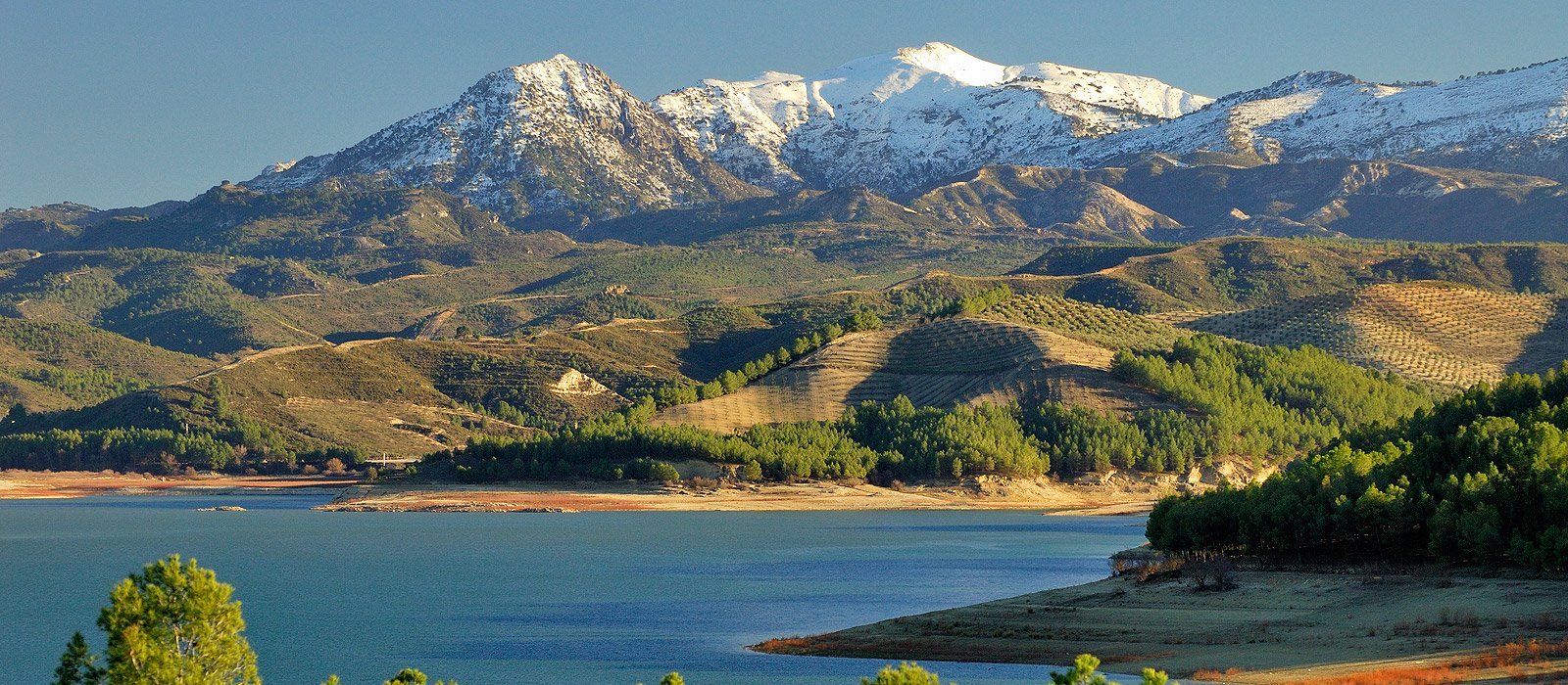 Vista paisaje montañas