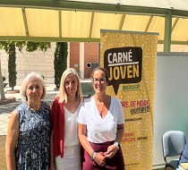 Stand informativo del Carné Joven en la UJA