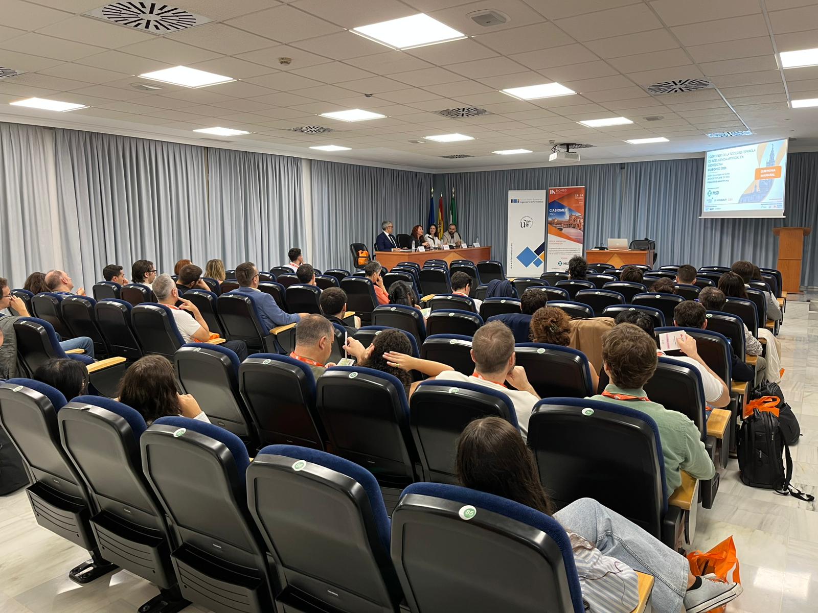 Mario Escoriza en el I Congreso de la Sociedad Española de Inteligencia Artificial (IA) en Biomedicina (CIABiomed)