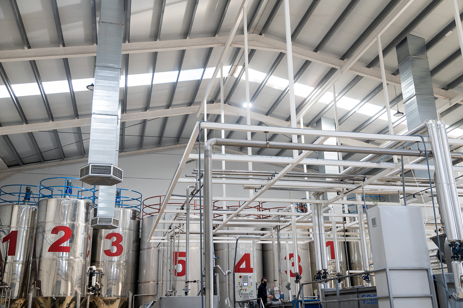 La Junta abre mañana el plazo para solicitar 109 M€ en ayudas para reforzar las cadenas de valor de los sectores industriales andaluces.