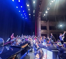 El público asistente pudo disfrutar de interpretaciones musicales de películas tan conocidas como “Gladiator”, “Jurassic Park” o “Piratas del Caribe”