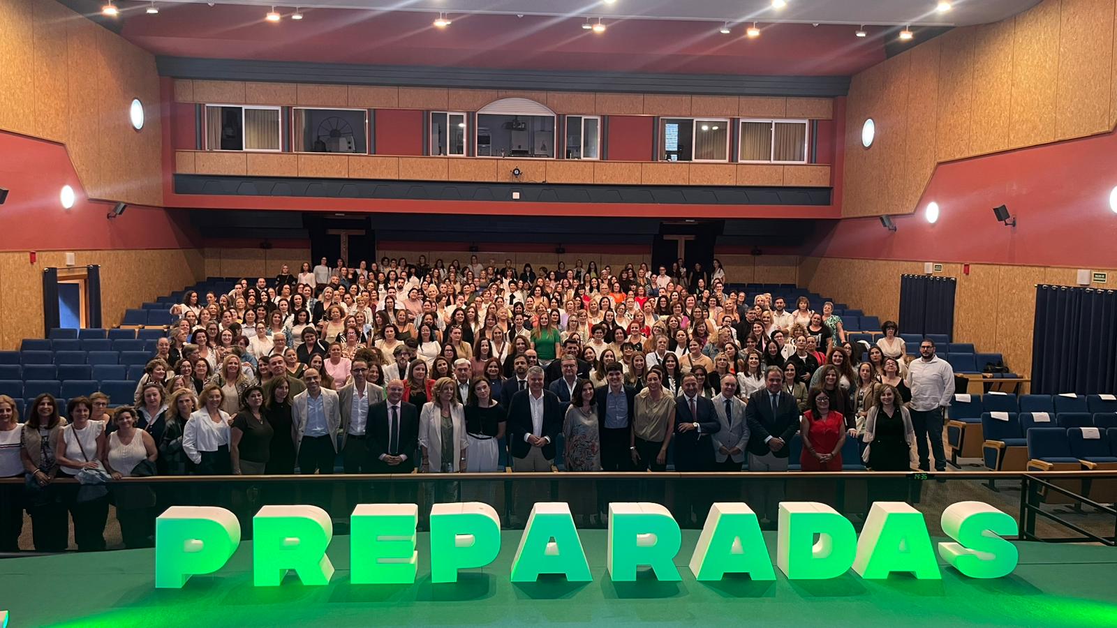 Acto multitudinario de Preparadas que se celebró en Mairena del Alcor.