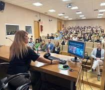 El IAJ colabora con una ponencia de Yaiza Ahsen Desserio, joven empresaria que trabaja en el sector del videojuego