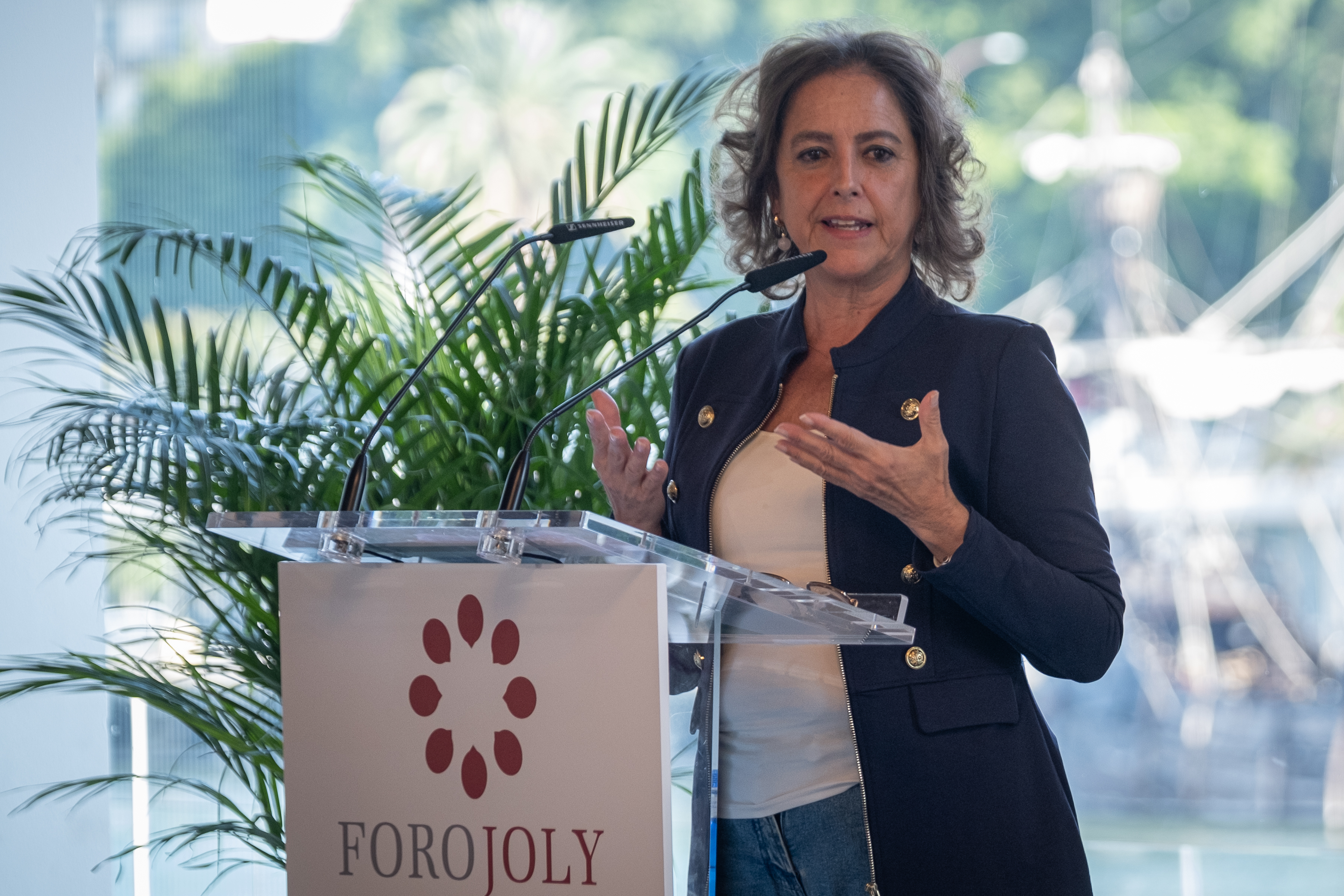 La consejera ha intervenido en el Foro Joly, celebrado hoy en Abades Triana.