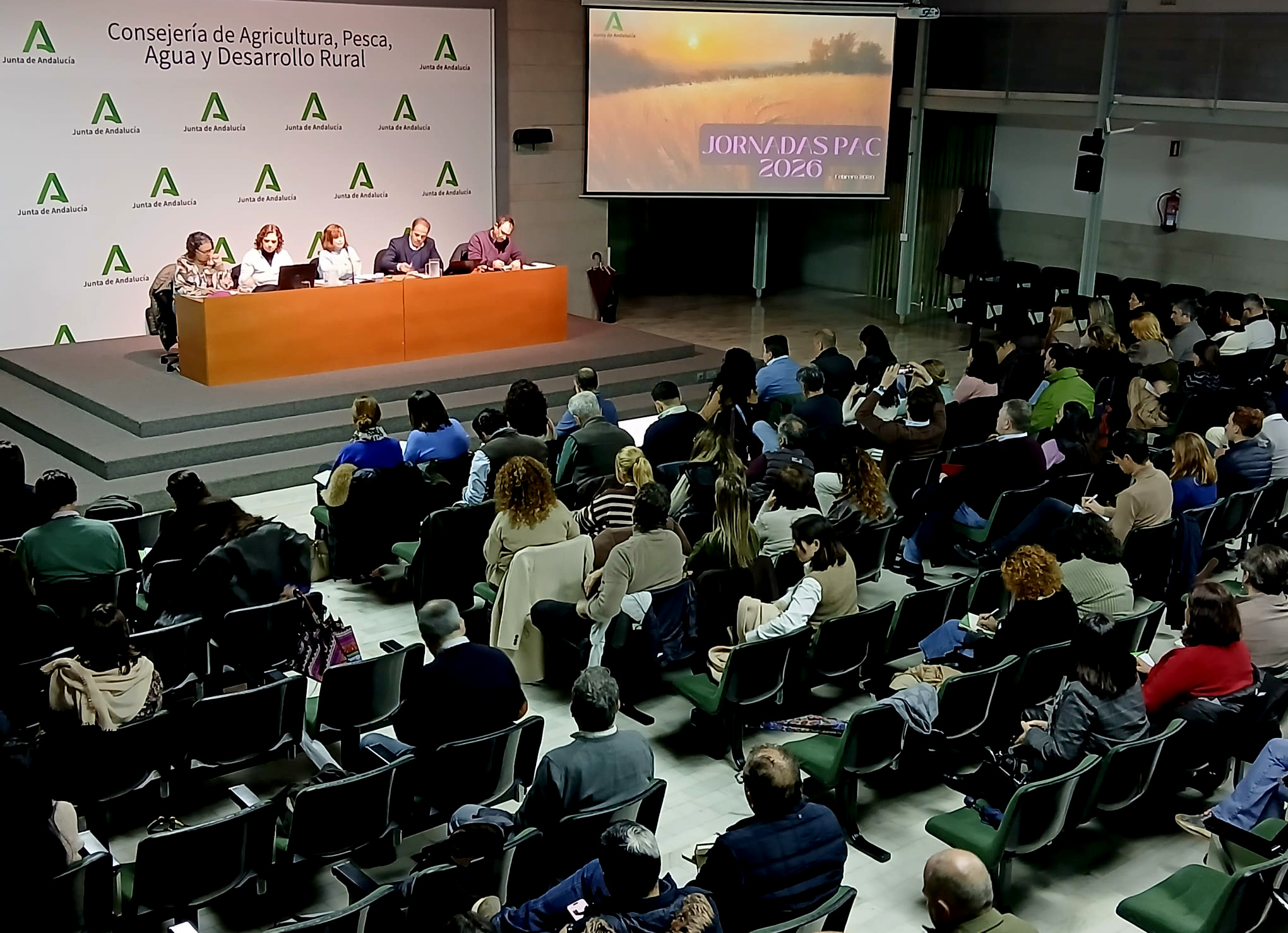 Jornada formativa sobre la tramitación de las ayudas de la PAC 2026 organizada en Sevilla