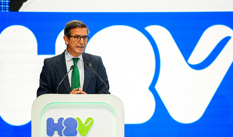 El consejero de Industria, Energía y Minas, Jorge Paradela, en el acto de clausura del III Congreso Nacional de Hidrógeno Verde en Huelva.