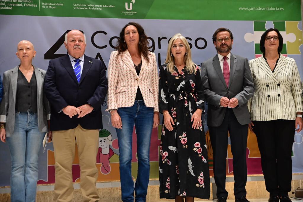 La consejera de Inclusión Social, Juventud, Familias e Igualdad, Loles López.