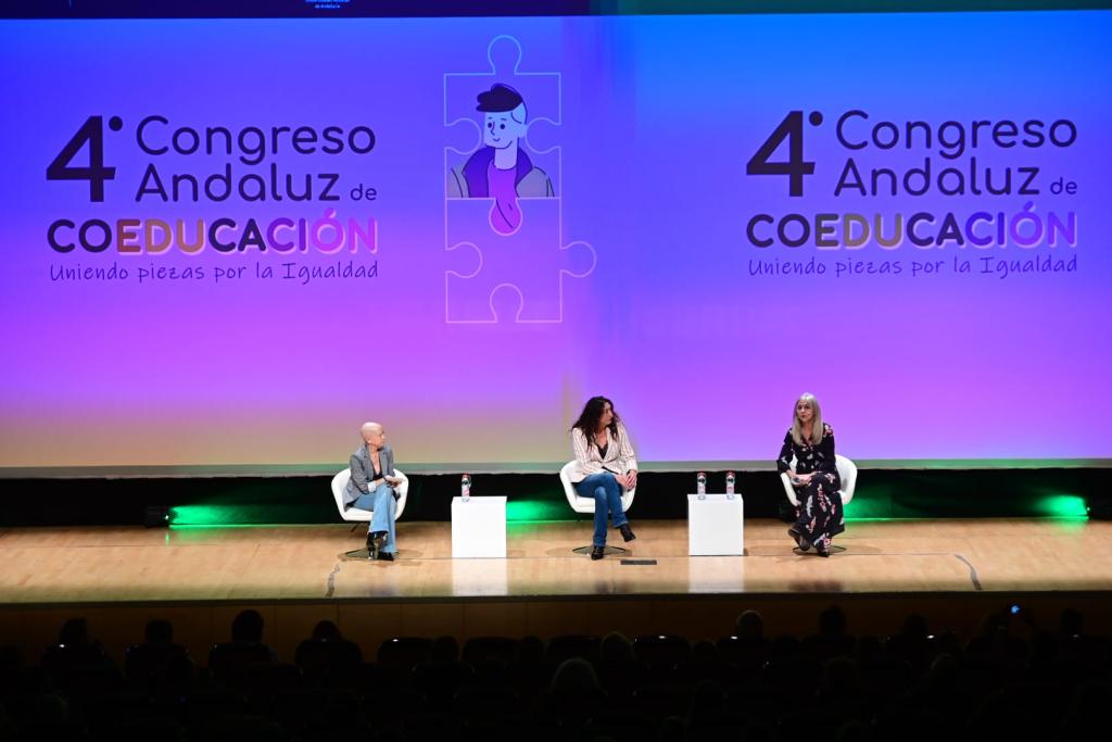 La consejera de Inclusión Social, Juventud, Familias e Igualdad, Loles López.