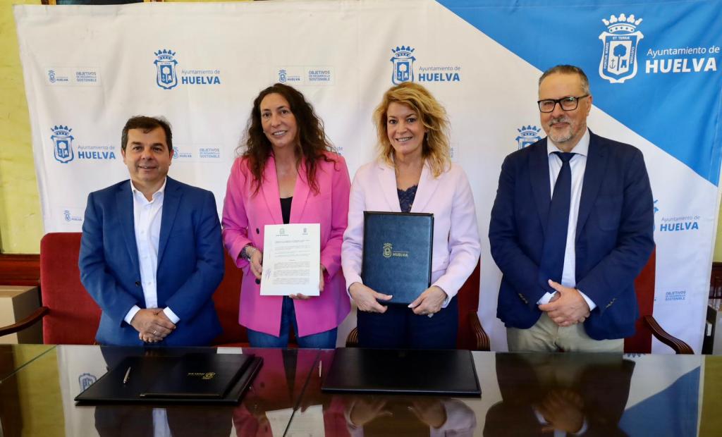 La consejera de Inclusión Social, Juventud, Familias e Igualdad, Loles López.