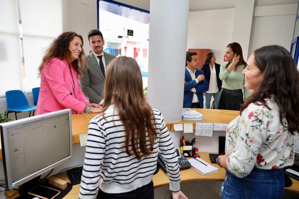 La consejera de Inclusión Social, Juventud, Familias e Igualdad, Loles López.
