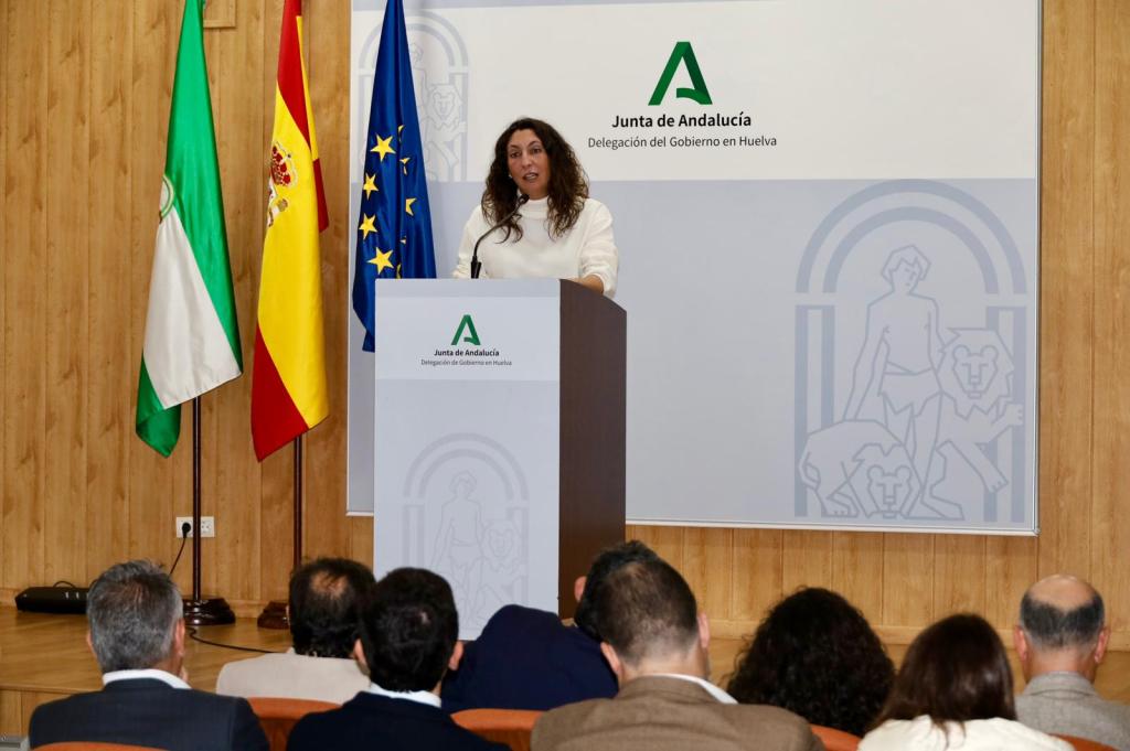 La consejera de Inclusión Social, Juventud, Familias e Igualdad, Loles López.