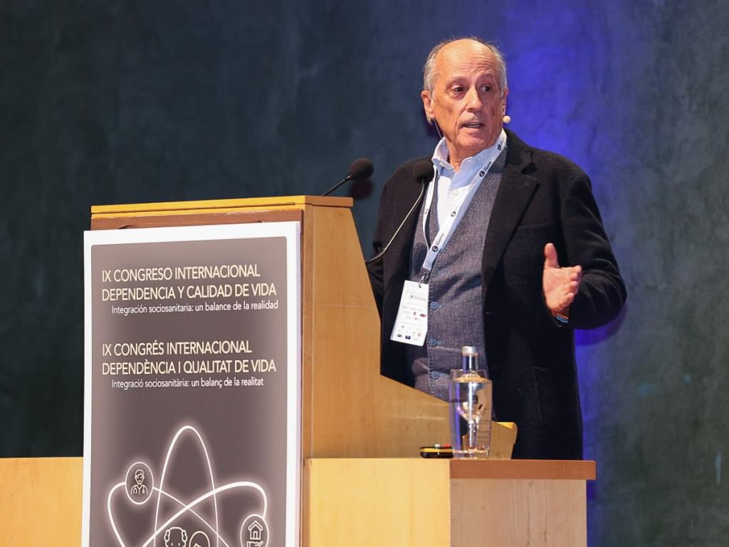 José Luis Prieto. 