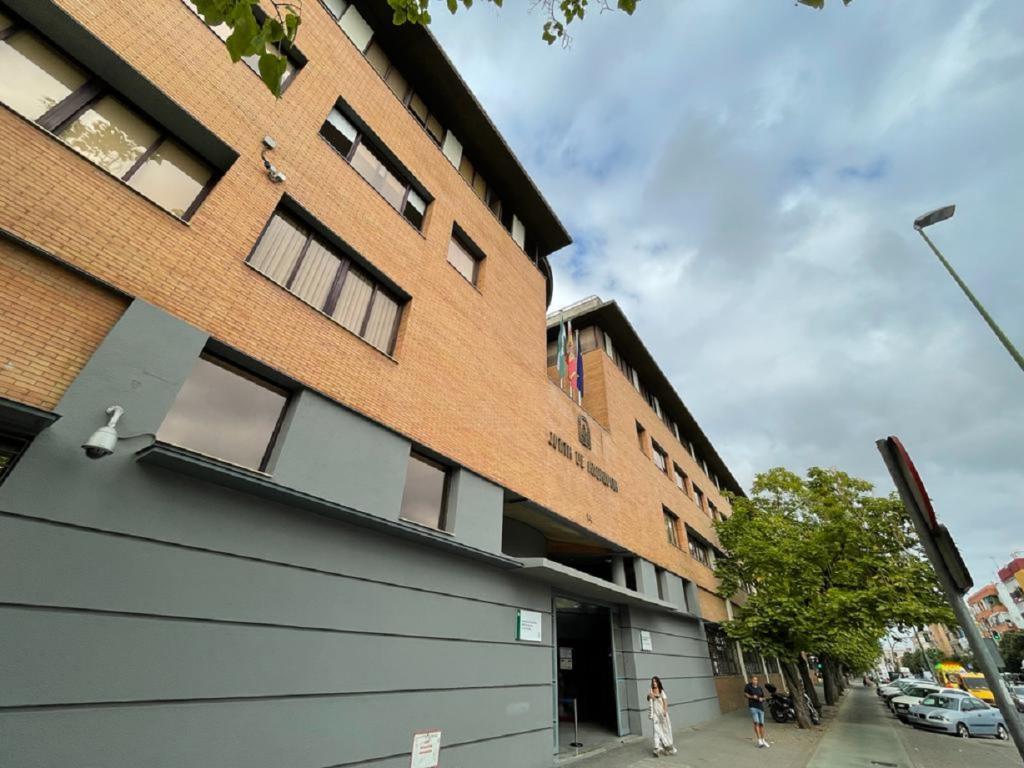 Fachada sede Consejería. 