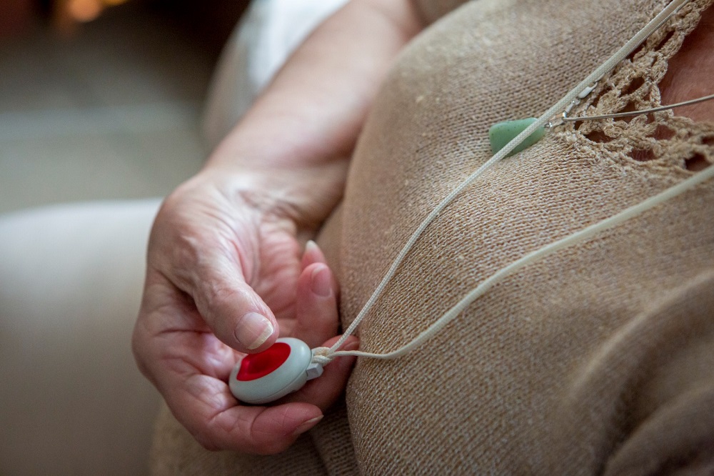 Teleasistencia botón. 